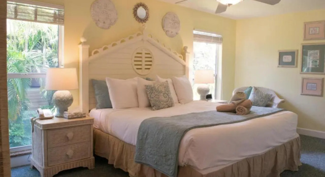 Апартаменты с 2 комнатами Siesta Palms By the Beach