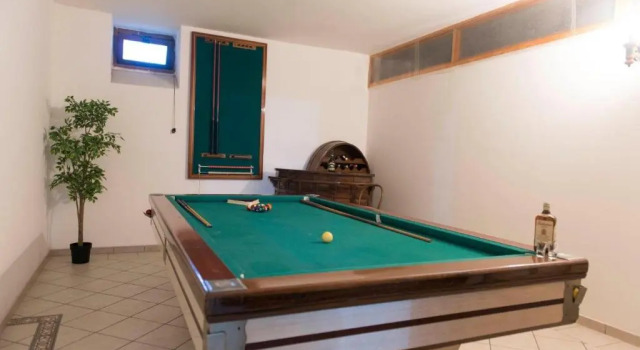 Apartment loft style taverna