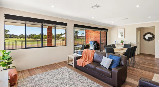 The Links - fairway views, walk to town, air-con, Réserver Hôtel Dunsborough 