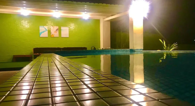 Ecotourism skim month B & B, Boek Hotel Hotels in Xiaoliuqiu met zwembad, Zwembad