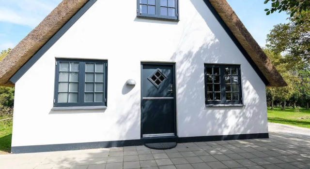 4 person holiday home in Fanø, Book Hotel Hotels in Fano with Parking, Parking