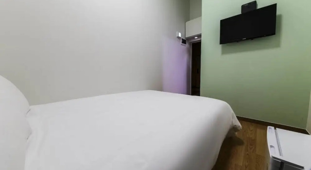 Hotel Arozo, Rezerwuj Hotel Yeongdeungpo-Gu Seul, w pobliżu Mullae Park