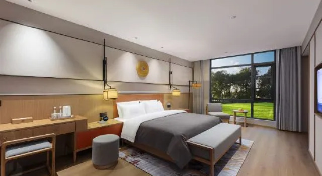 Люкс Classic QIANNA HOTEL (Xinmi Yinji International Tourism Resort Branch)