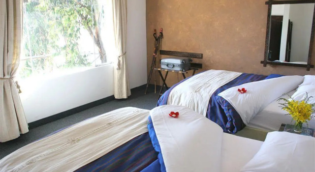 Isla Suasi, Réserver Hôtel Suasi Puno