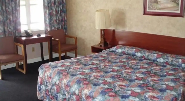 Номер Standard Belleair Village Motel