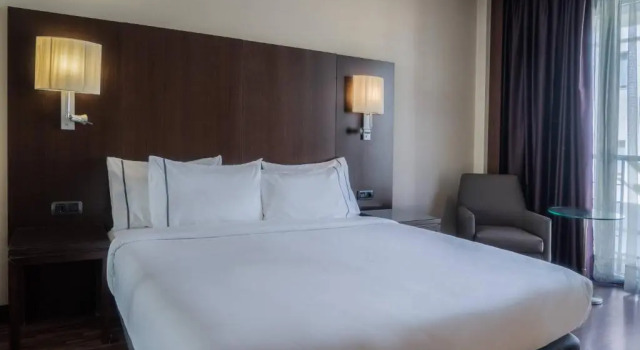 Двухместный полулюкс AC Hotel Ciudad de Sevilla by Marriott
