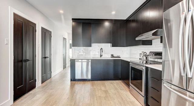 Апартаменты Burgundy Lofts - Marché Atwater