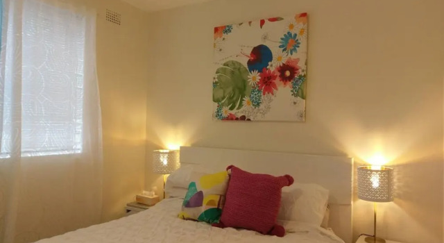 Cozy Marrickville Apartment Near Centre