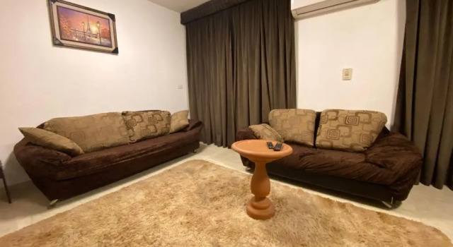 Two Bedroom Apartment in Madinaty, Rezervovat Apartmán Hotely v Madinaty s parkováním, Parkování