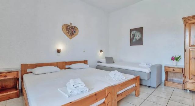Номер Standard Pavlos Place