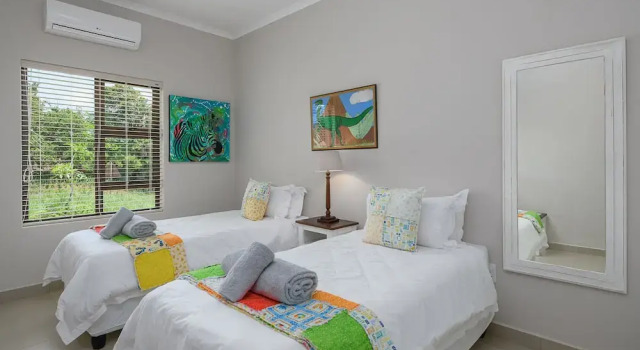San Lameer Villa Rentals 14321
