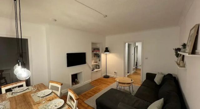 Stirling Haven: Charming 3B Apt In City Centre