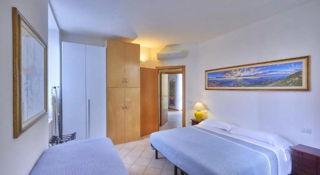 Varenna Perfect Place 2 Suites, Забронировать Отель Варенна Озеро Комо, рядом с Вилла Монастеро