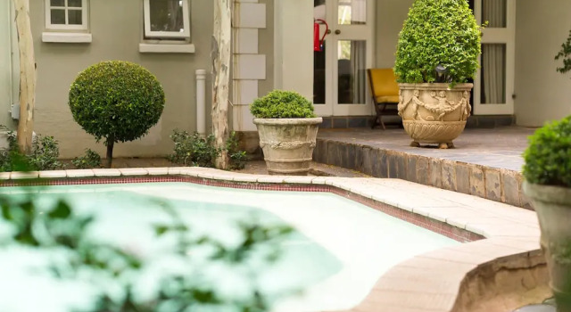 Lovely Guesthouse in Pretoria Welcoming you on a Spacious Room With Breakfast, Boek Villa Pretoria 