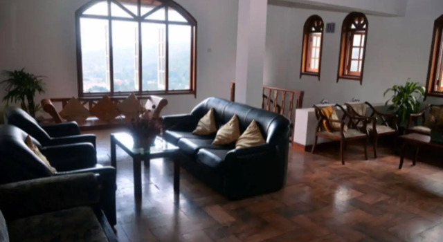 Vista Kandyan Crown, Забронировать Отель Канди 