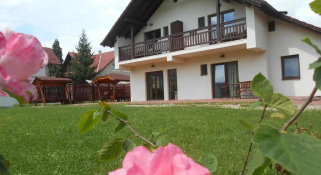Вилла Deluxe Casa Rudi & Ella