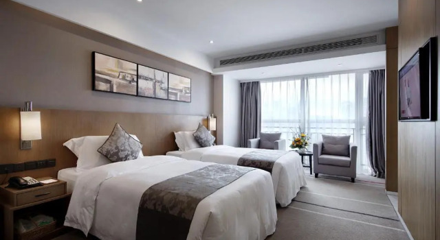 Двухместный номер Deluxe Shenzhen Hongdu Hotel