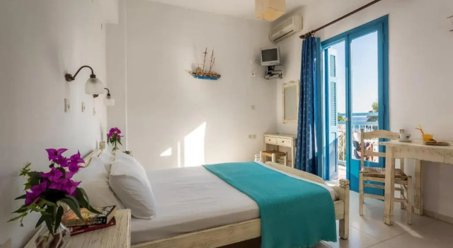 Limnonari Mini Studio