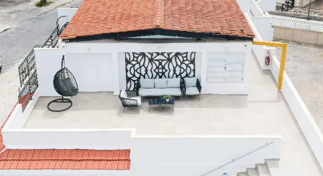 Loft Centrale, Rezerwuj Hotel Hotele w Pafos z basenem, w pobliżu Municipal Baths Beach, Basen