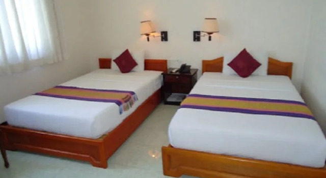Dong Nam Hotel