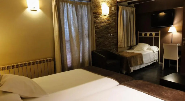 Двухместный номер Standard с балконом и с красивым видом из окна Hotel Cotori
