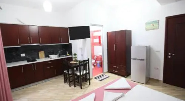 Flats Myzo Malka, Забронировать Апартаменты/квартира Отели в центре Ксамил, в центре