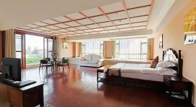 Grand suite Chishui Hotel