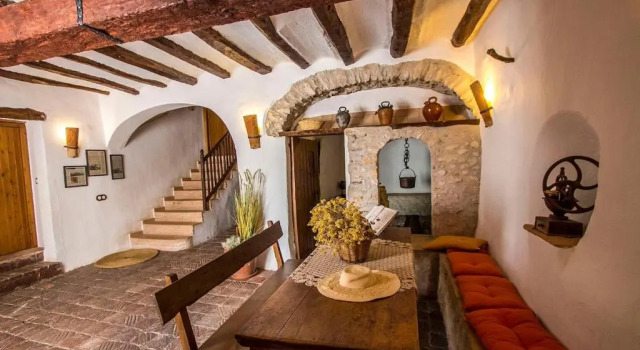 Catalunya Casas Captivating Villa in the Vineyard close to Sitges, Забронировать Вилла Бизнес-отели El Baix Penedès, 4* 5*