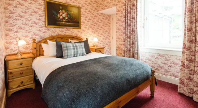 Номер Economy McKays Hotel
