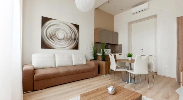Studio Budapest Holidays Concept