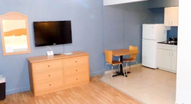 Standard Einzel Zimmer OYO Hotel Midland