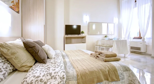 FIRENZE, Book Hotel Milan Lombardy
