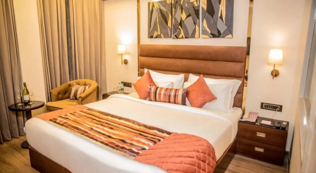 Номер Deluxe Regenta Inn Amristar Airport Road by Royal Orchid Hotels Limited