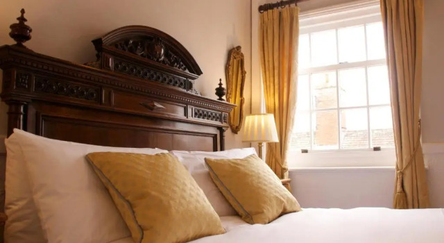 Двухместный номер Superior Chantry Hotel