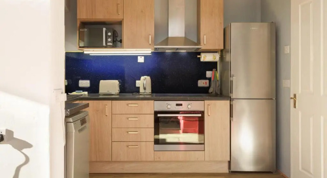 Коттедж с 4 комнатами Blue Sparrow House