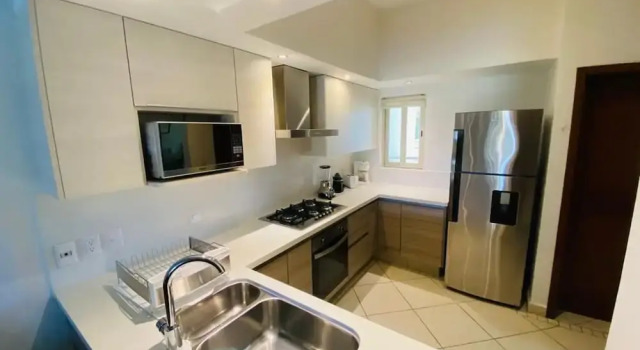 Апартаменты с 2 комнатами с балконом и с видом на поле для гольфа El Tigre Green Bay I Condos