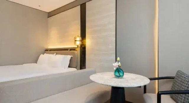 Четырёхместный семейный номер Standard с видом на сад Shanghai Hongqiao Heyitang Hotel Beixinjing Subway Station Branch