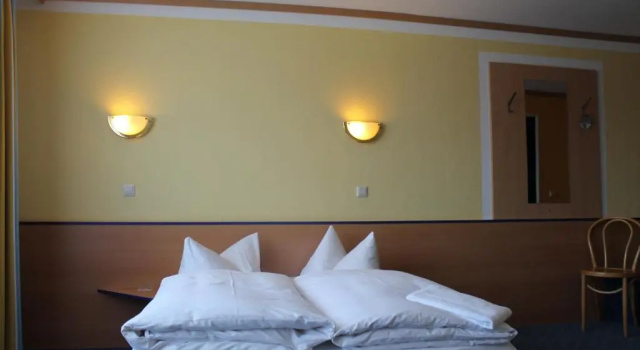 Трёхместный номер Standard sleep & go Hotel Magdeburg