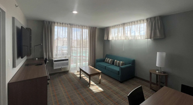 Четырёхместный люкс MainStay Suites Bronx - Belmont