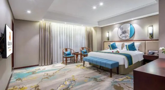Люкс Standard c 1 комнатой Phoenix Hotel