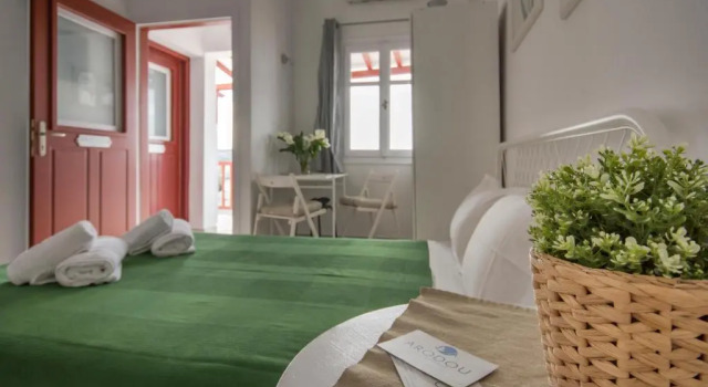 Студия Arodou Studio and Apartment