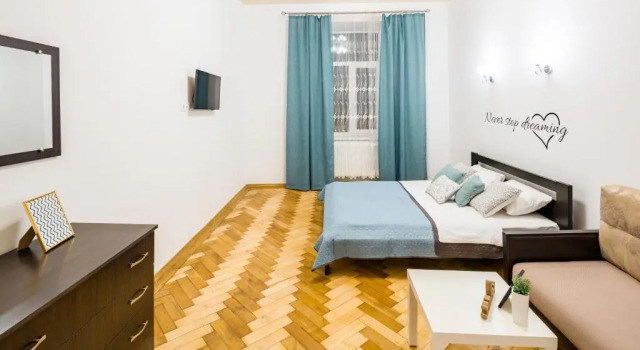 Апартаменты Bright and cozy apart with balcony