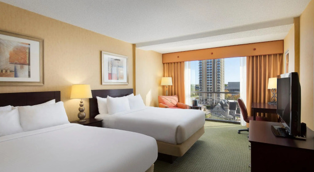 Двухместный номер Standard University Plaza Hotel