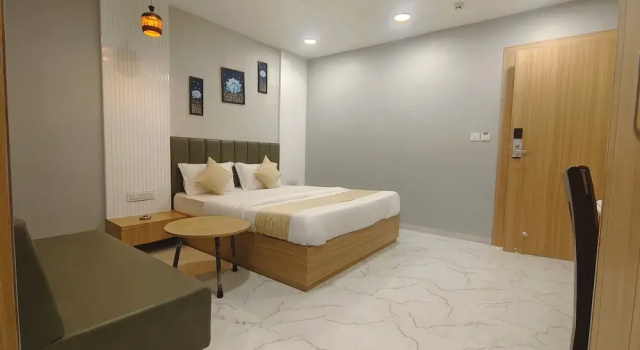 Hotel New York, Rezerwuj Hotel Hotele w Gujarat ze śniadaniem, Śniadanie