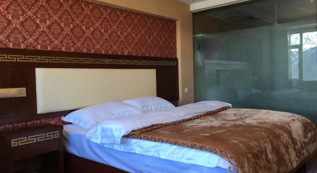 Pin Song Chu Hotel, Boek Hotel Hotels en accommodaties in Diqing, Hotel