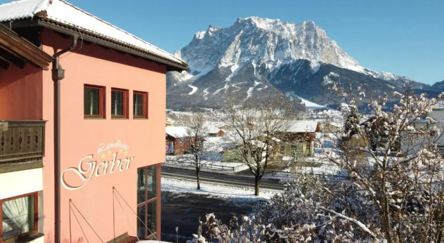 Gerber Pension, Rezerwuj Hotel Hotele w Tyrol z parkingiem, Parking