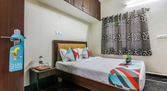 FabExpress AM Suites, Забронировать Отель Отели штата Карнатаки 3 звезды, 3*