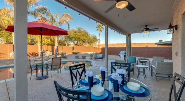 Коттедж Phoenix Gem With Sparkling Heated Pool And Newly Remodeled! 3 Bedroom Home by RedAwning