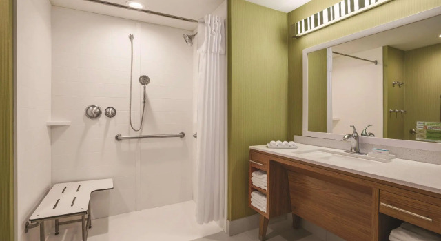 Двухместный люкс Home2 Suites by Hilton Lexington University / Medical Center