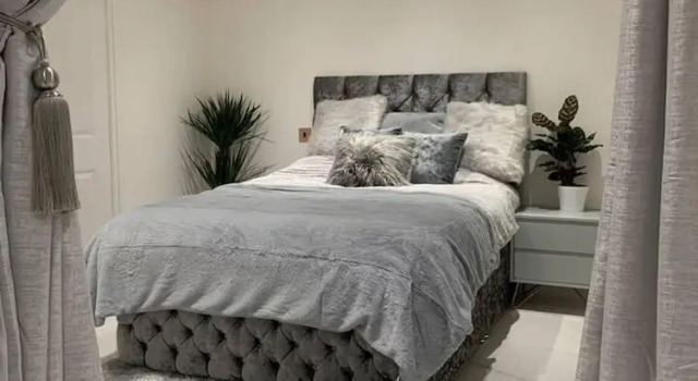 Bury St Edmunds - Apartment - Sleeps 2 - Parking, Varaa Huoneisto Asunnot kohteessa Merseyside, Huoneisto
